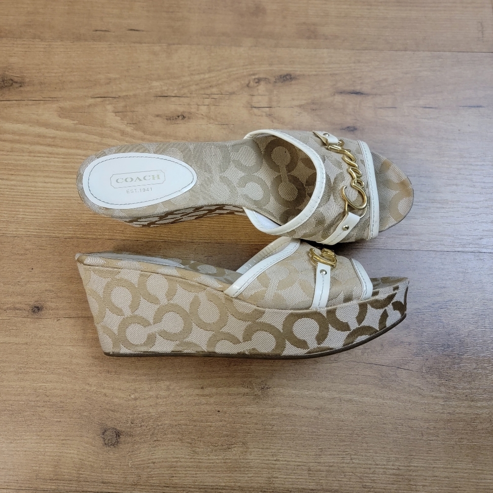 COACH Carissa Optic Art Khaki Platform Wedge Sandals - Picture 7 of 9